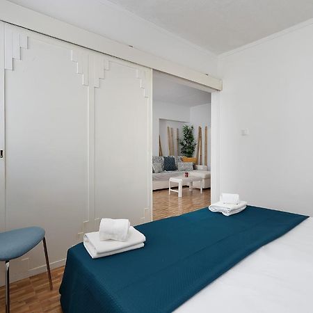 Praia Da Rocha Apartment By Lovelystay ポルティマン エクステリア 写真