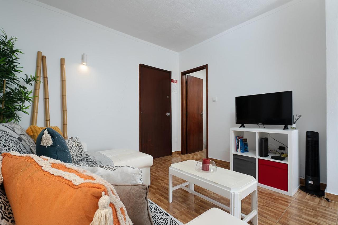 Praia Da Rocha Apartment By Lovelystay ポルティマン エクステリア 写真